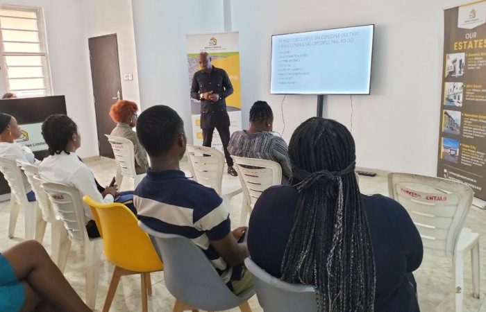 baker-homes-realtor-training-sales-3